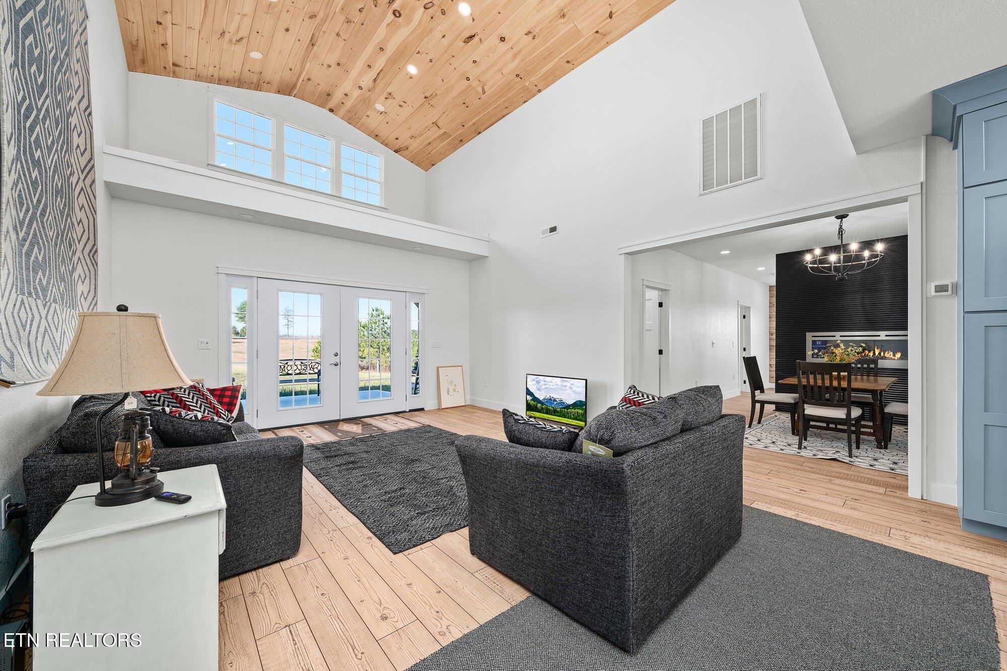 1133 Thoroughbred Ln Lane