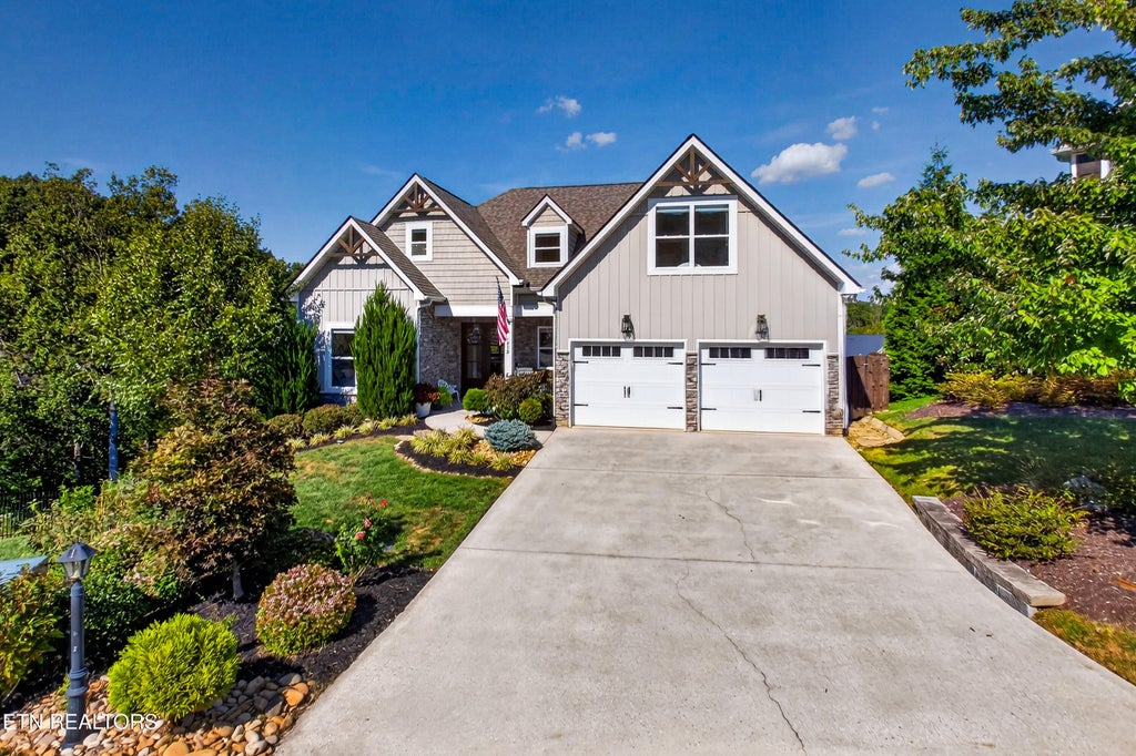 Photo of 1852 Pierceson Point Lane, Knoxville, TN 37932 (MLS # 1356015)