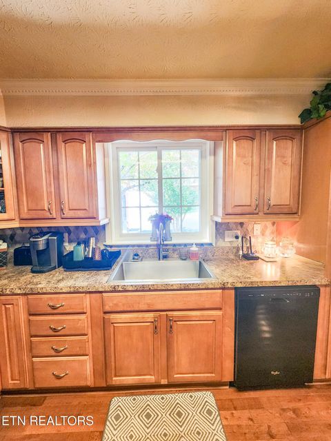 Tiny photo for 319 Tater Valley Rd, Luttrell, TN 37779 (MLS # 1316502)
