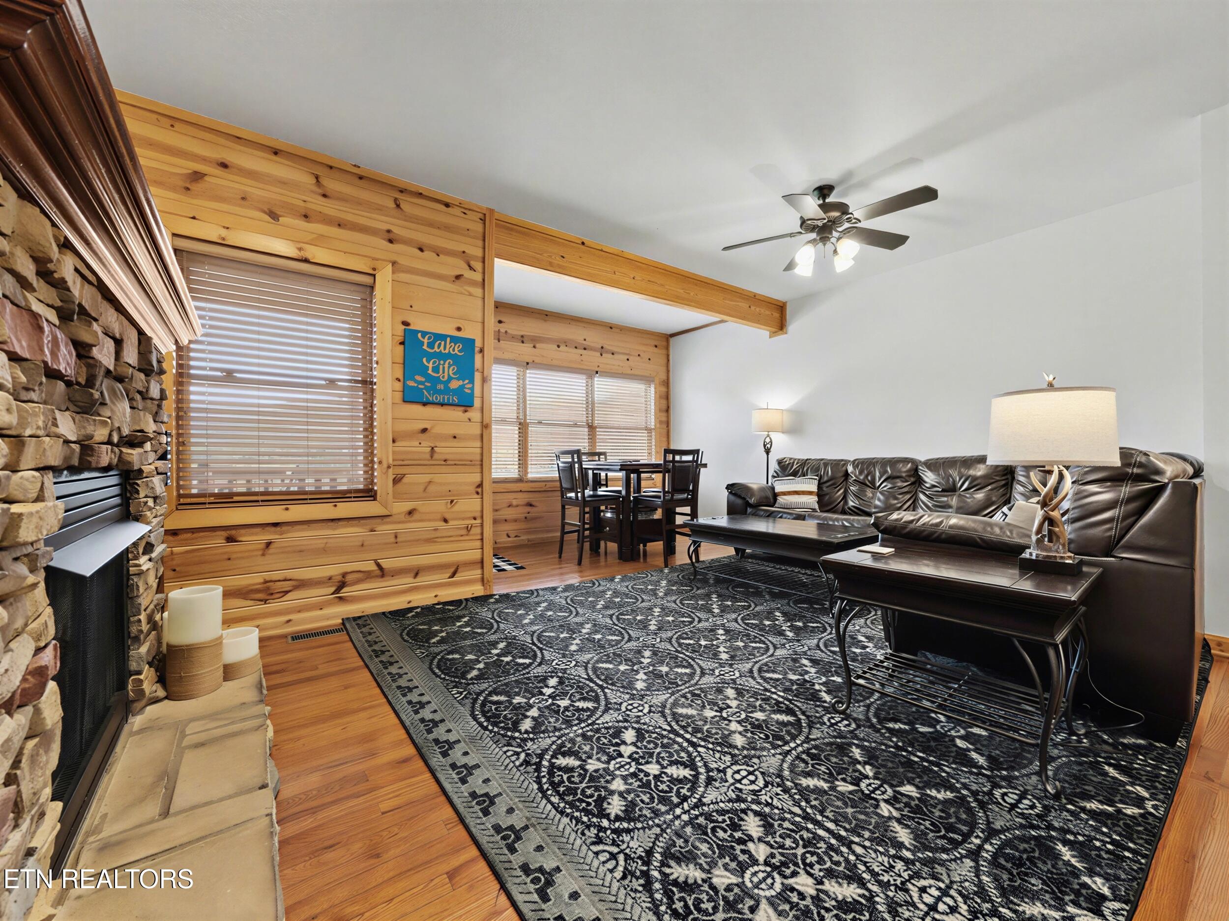 113 Evergreen Circle 2