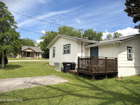 Tiny photo for 501 Ash Ave, Cookeville, TN 38501 (MLS # 1359458)