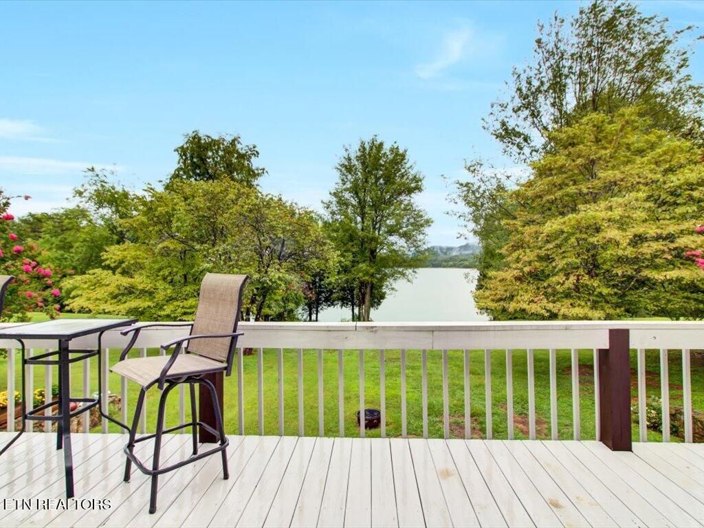 Photo of 220 Shane Lane, Bean Station, TN 37708 (MLS # 1271713)