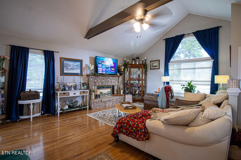 1266 Sunrise Drive