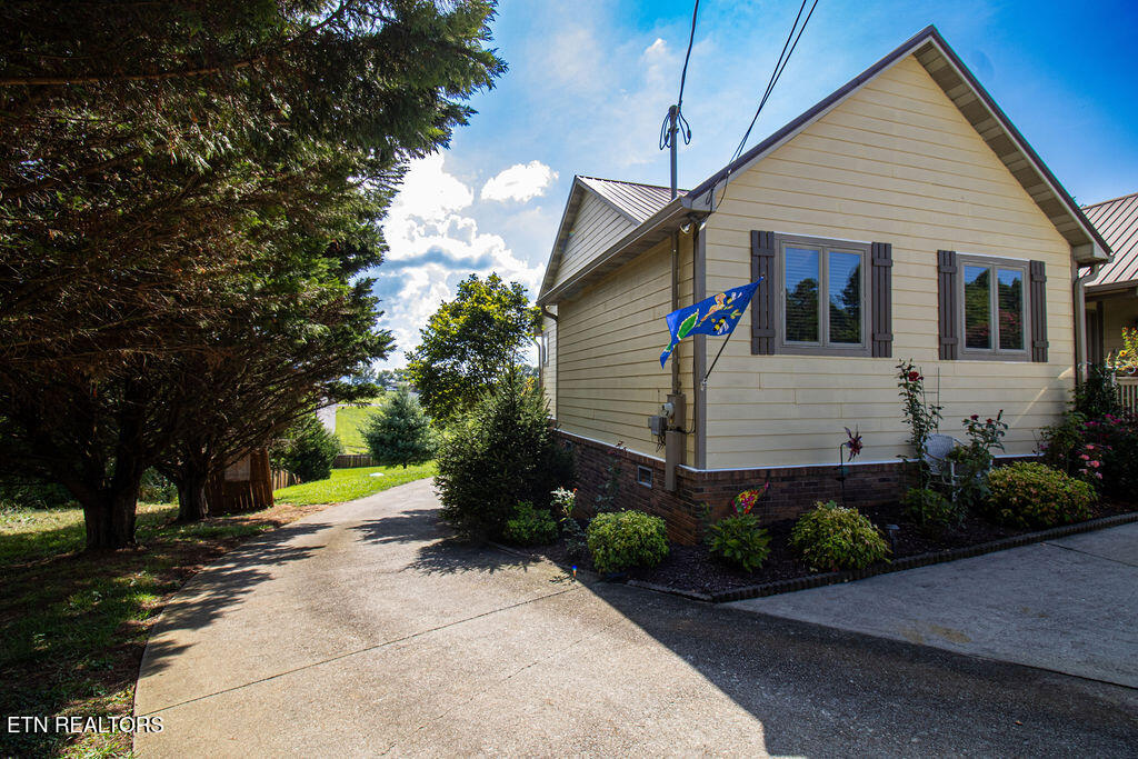 1266 Sunrise Drive