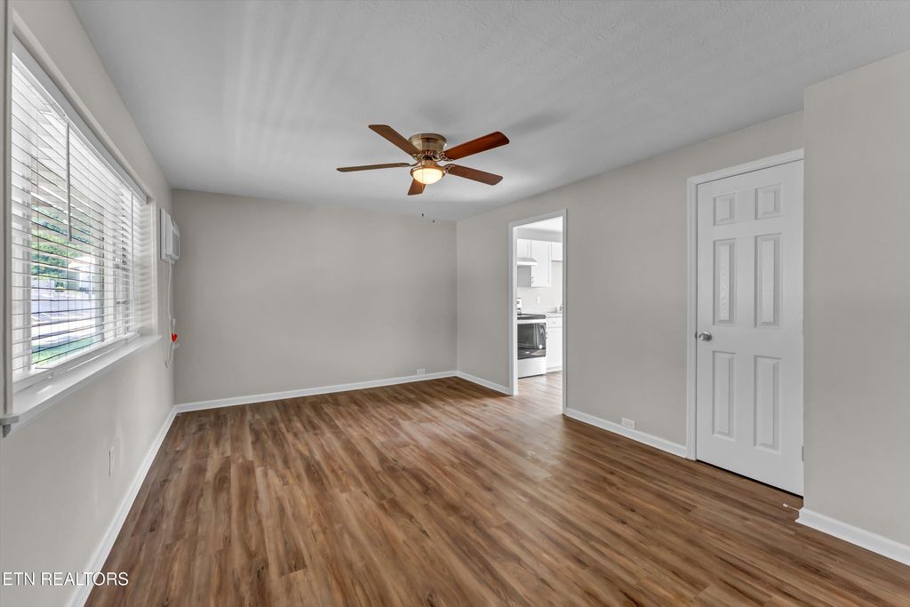 Photo of 169 Tacoma Rd, Oak Ridge, TN 37830 (MLS # 1322497)