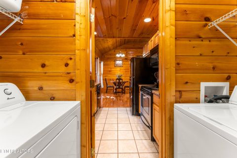 Tiny photo for 514 Laural Mountain Rd, Gatlinburg, TN 37738 (MLS # 1324430)