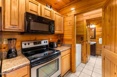Tiny photo for 514 Laural Mountain Rd, Gatlinburg, TN 37738 (MLS # 1324430)