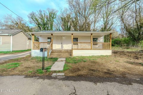 Photo of 3107 Landview Drive, Knoxville, TN 37914 (MLS # 1332586)