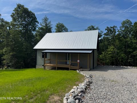 Property photo of 185 Northwood Place, Jamestown, TN 38556