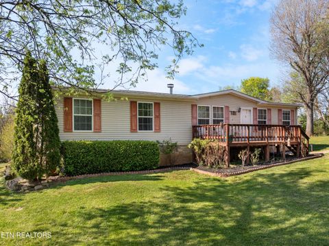 Photo of 2496 W Old A J Hwy, Strawberry Plains, TN 37871 (MLS # 1336165)