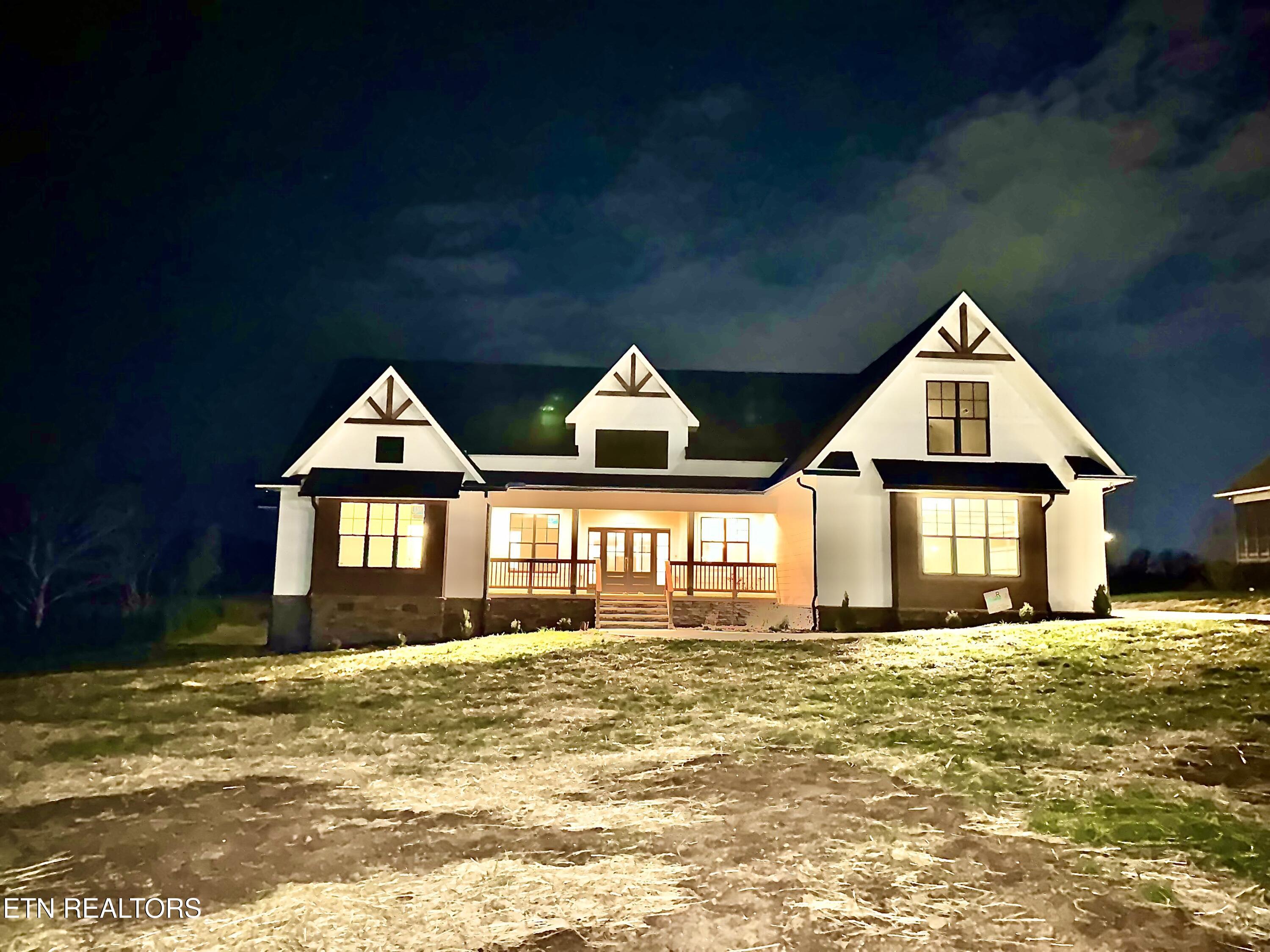 2574 Creekstone Circle