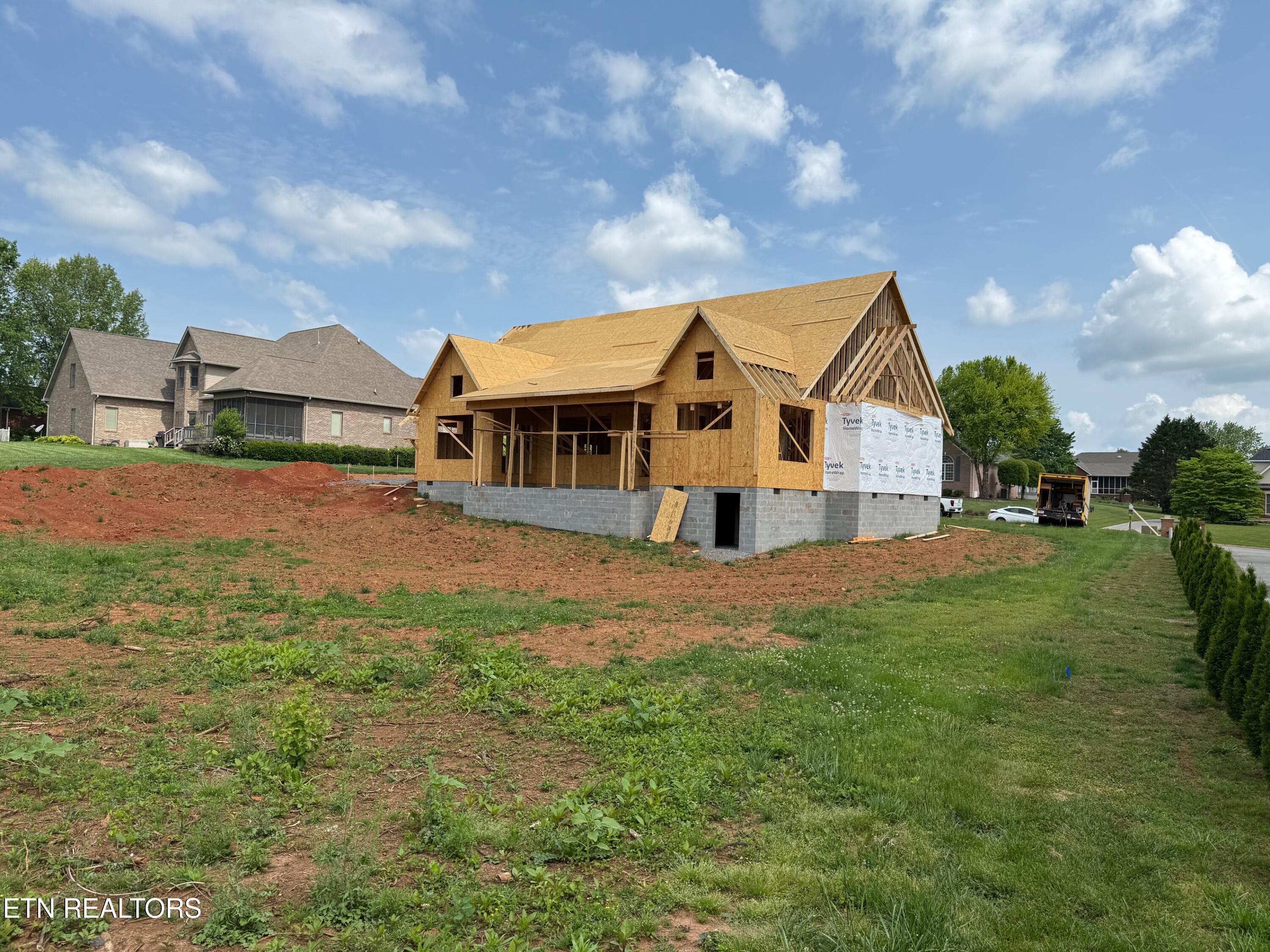 2574 Creekstone Circle