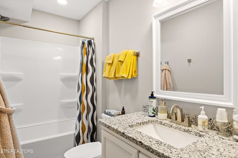 Tiny photo for 2513 SW Lakemoor Drive, Knoxville, TN 37920 (MLS # 1337428)