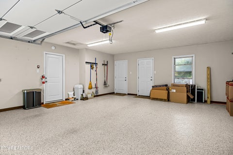 Tiny photo for 2513 SW Lakemoor Drive, Knoxville, TN 37920 (MLS # 1337428)