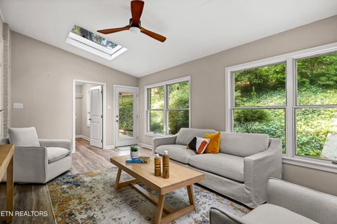 Tiny photo for 2513 SW Lakemoor Drive, Knoxville, TN 37920 (MLS # 1337428)