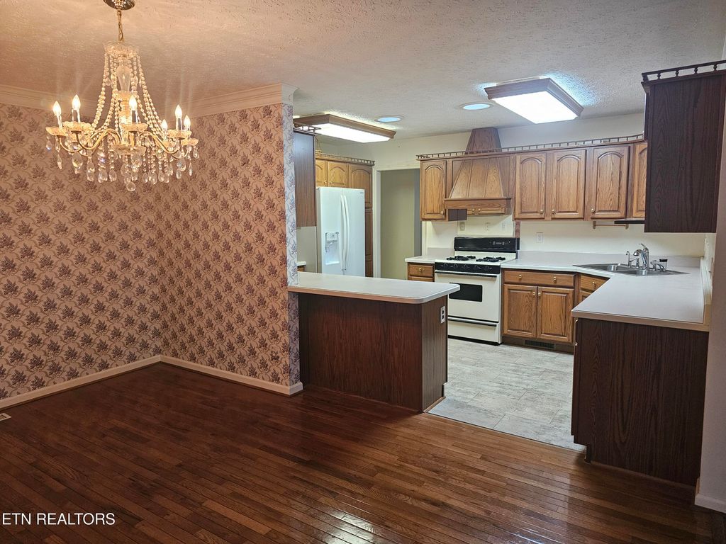 Photo of 36 White Oak Circle, Crossville, TN 38555 (MLS # 1310958)