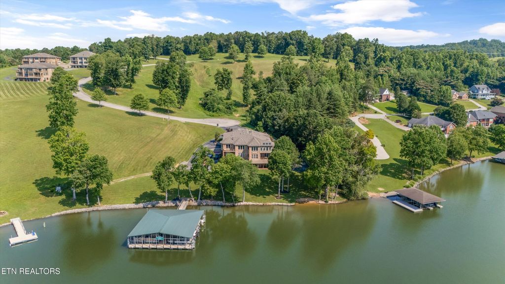 Photo of 3834 Lake Pointe Drive, Kingston, TN 37763 (MLS # 1305869)