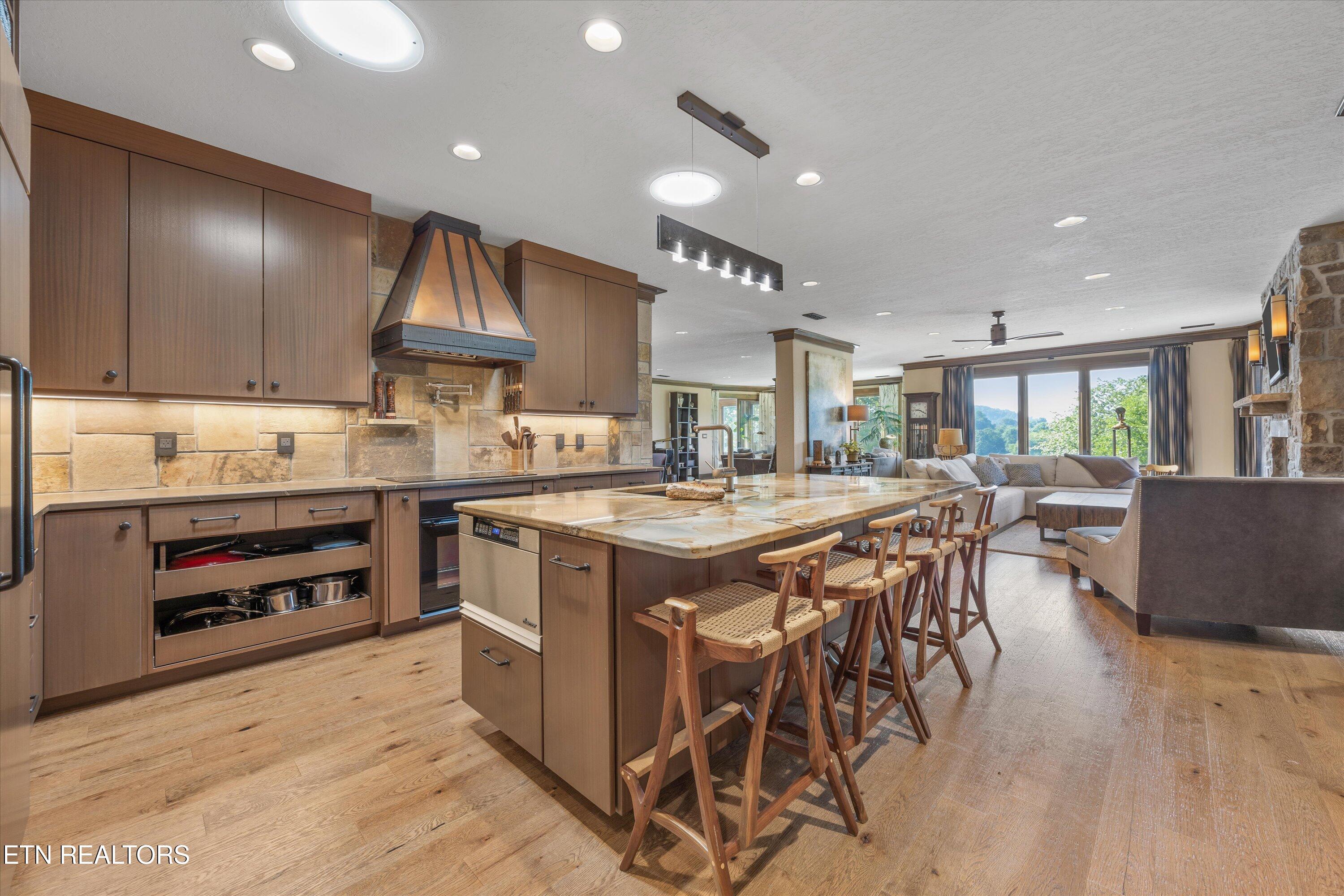 3834 Lake Pointe Drive