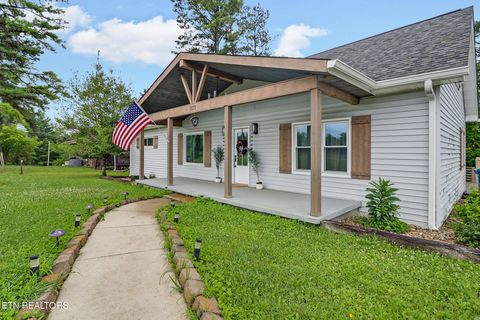 Photo of 1177 Sparta Hwy, Crossville, TN 38572 (MLS # 1349539)