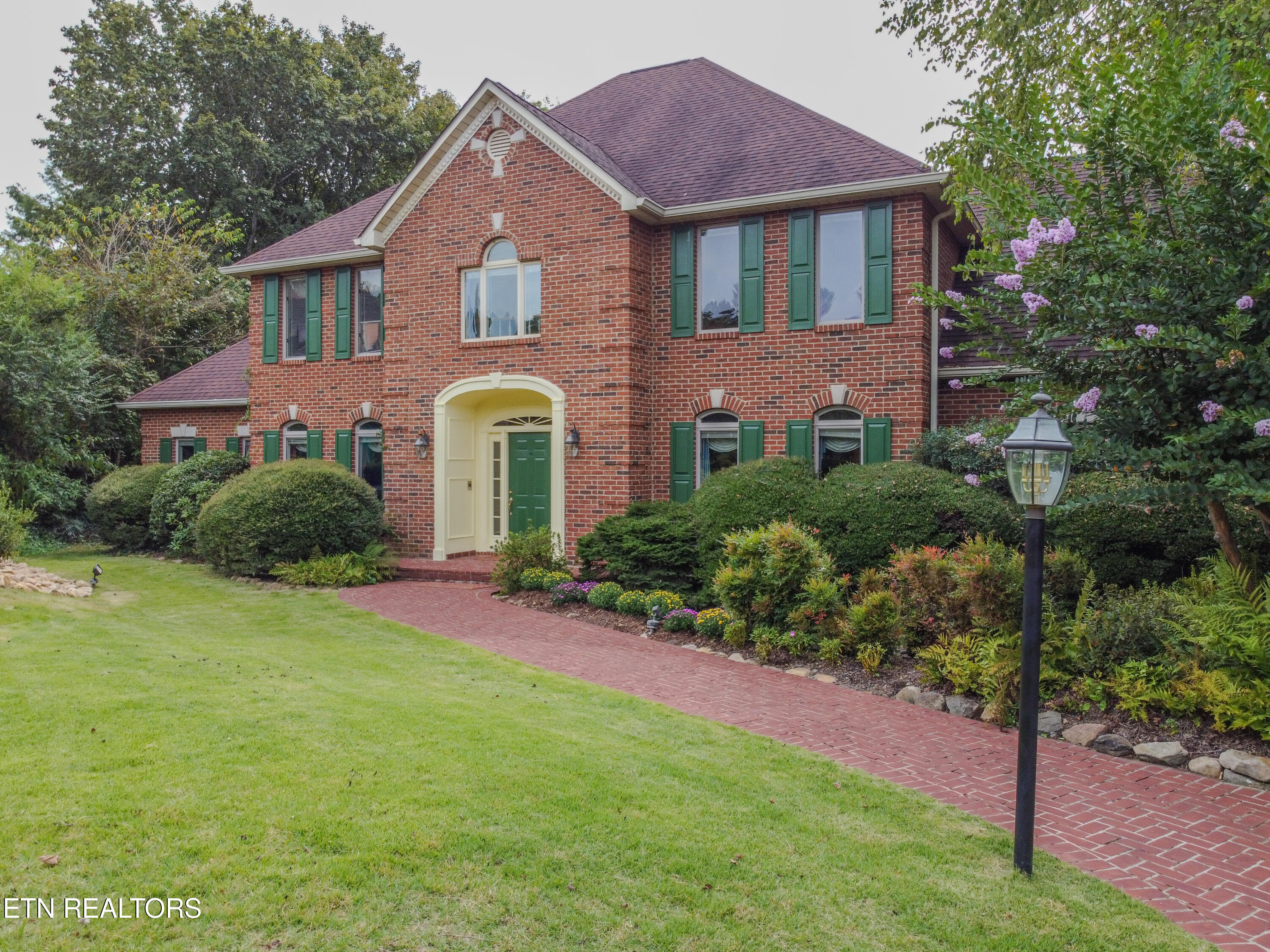 1159 Isahaya Lane