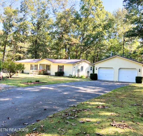 218 Bowater Rd Deer Lodge TN 37726