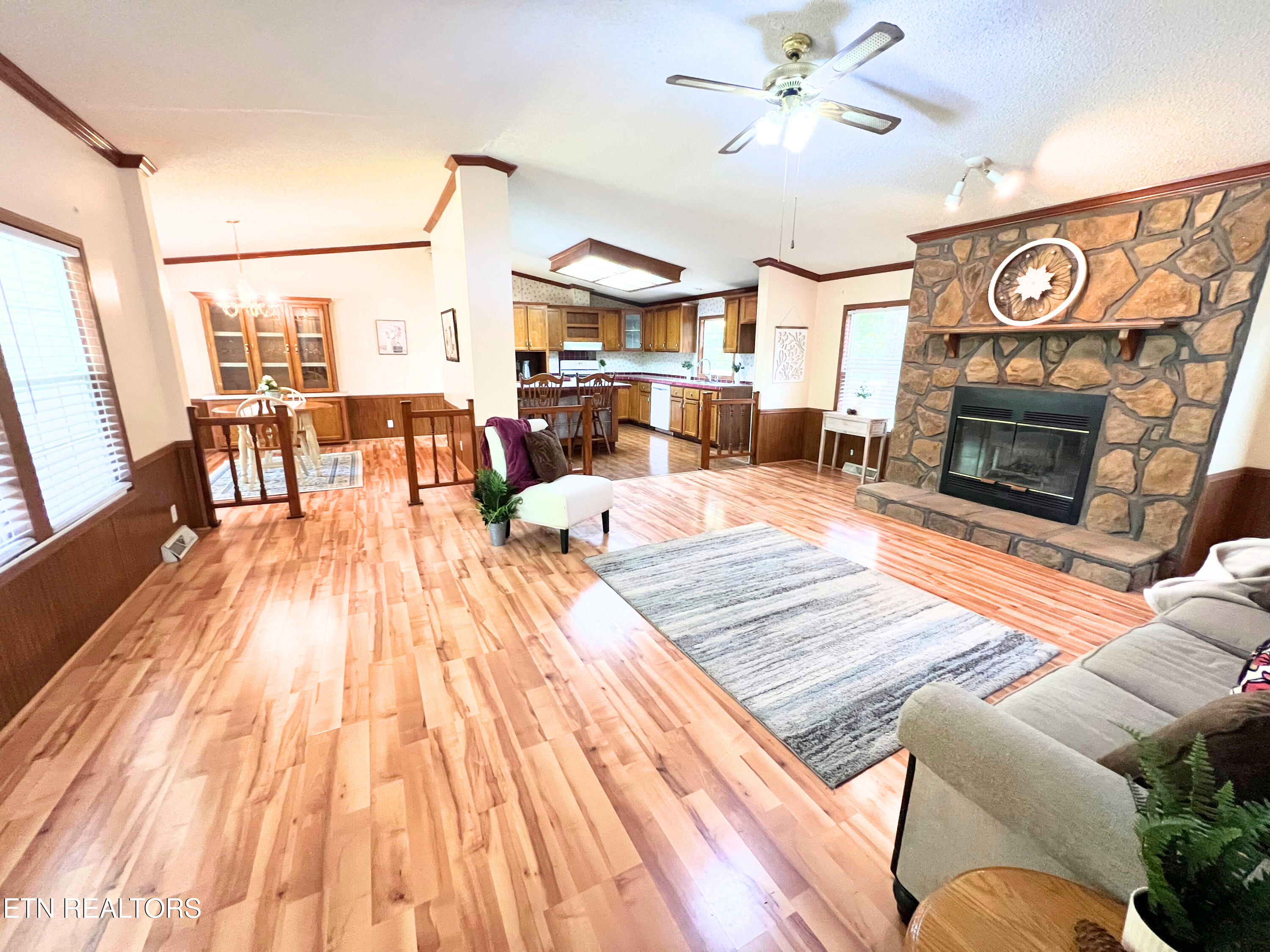 218 Bowater Rd
