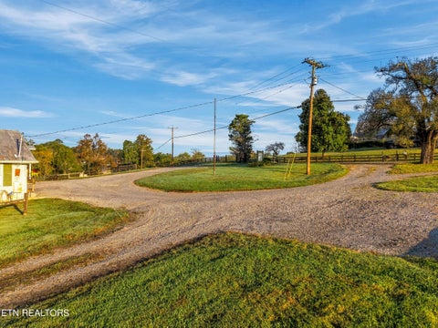Tiny photo for 2040 Ellejoy Rd, Seymour, TN 37865 (MLS # 1360131)