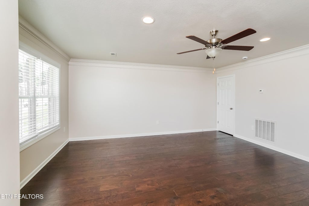Photo of 1133 Cloud View Drive, Powell, TN 37849 (MLS # 1261667)