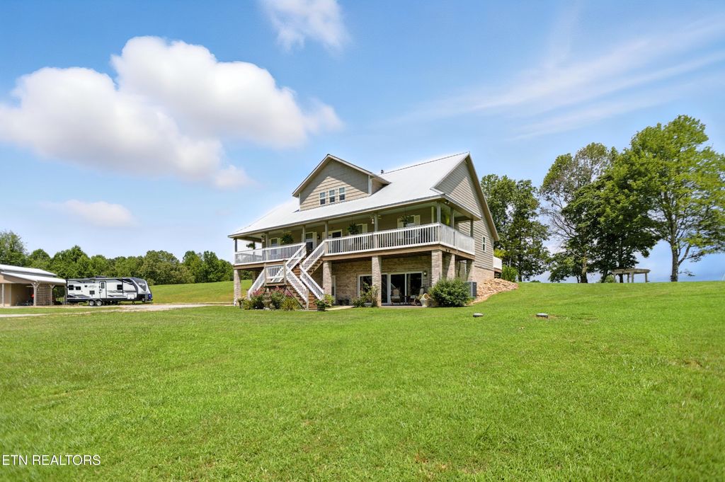 Photo of 4703 Highway 25E, Tazewell, TN 37879 (MLS # 1307938)