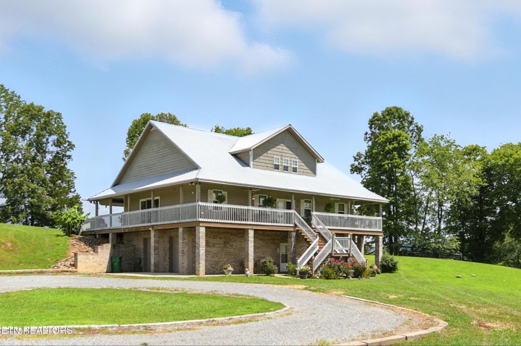 Photo of 4703 Highway 25E, Tazewell, TN 37879 (MLS # 1307938)
