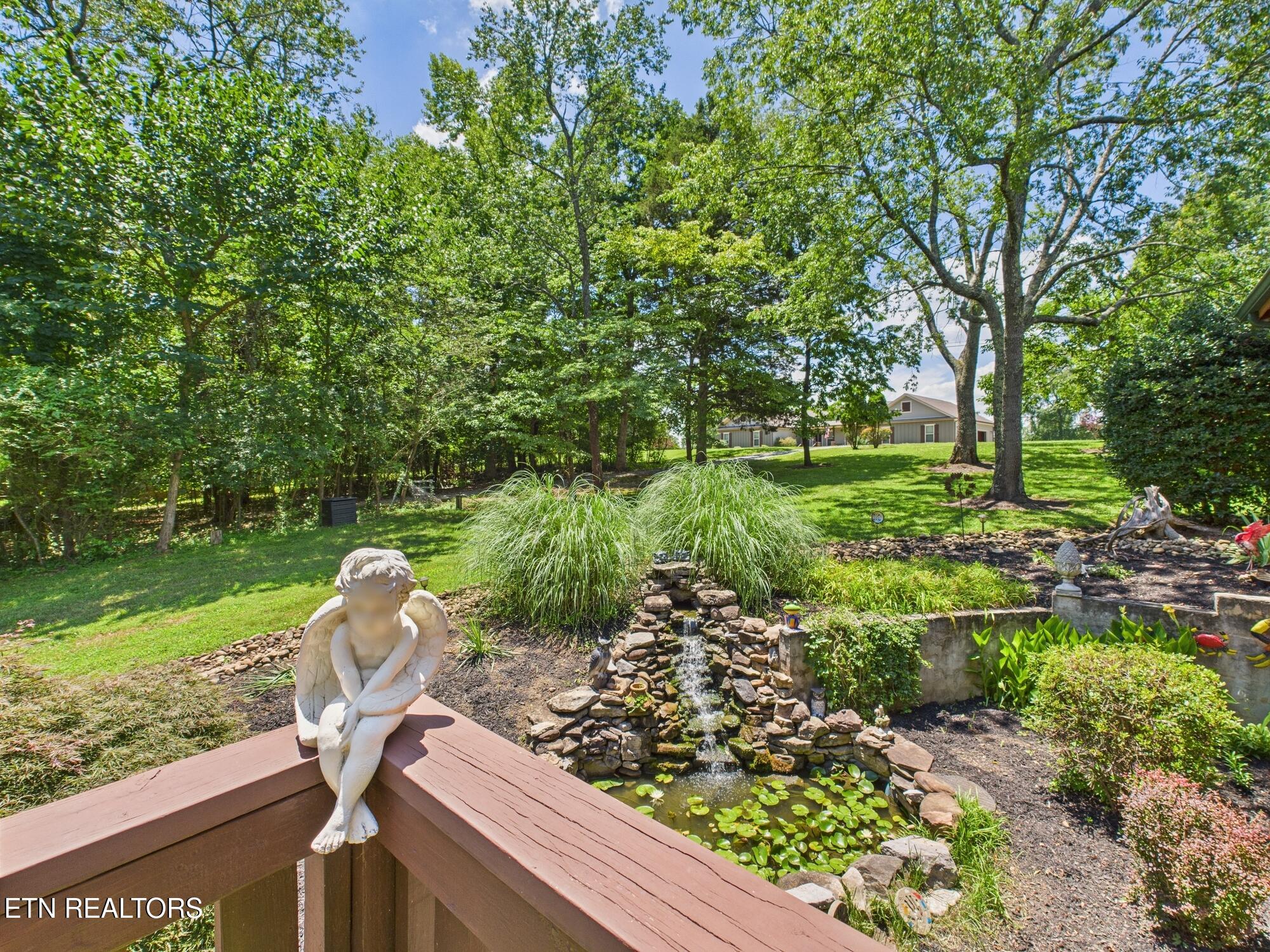 1150 Pin Hook Rd