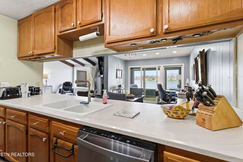 Tiny photo for 10 Woodland Court, Crossville, TN 38558 (MLS # 1334570)