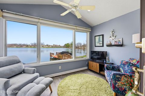 Tiny photo for 10 Woodland Court, Crossville, TN 38558 (MLS # 1334570)