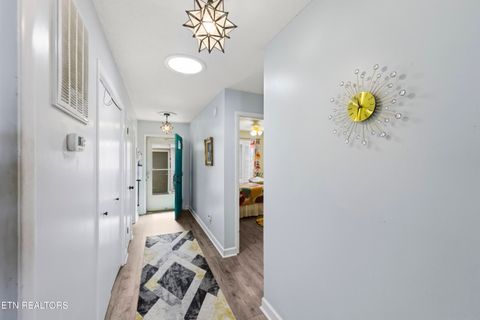 Tiny photo for 10 Woodland Court, Crossville, TN 38558 (MLS # 1334570)