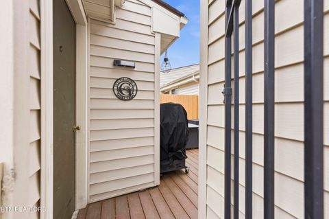 Tiny photo for 10 Woodland Court, Crossville, TN 38558 (MLS # 1334570)