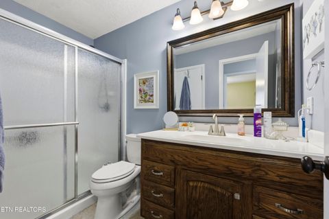 Tiny photo for 10 Woodland Court, Crossville, TN 38558 (MLS # 1334570)