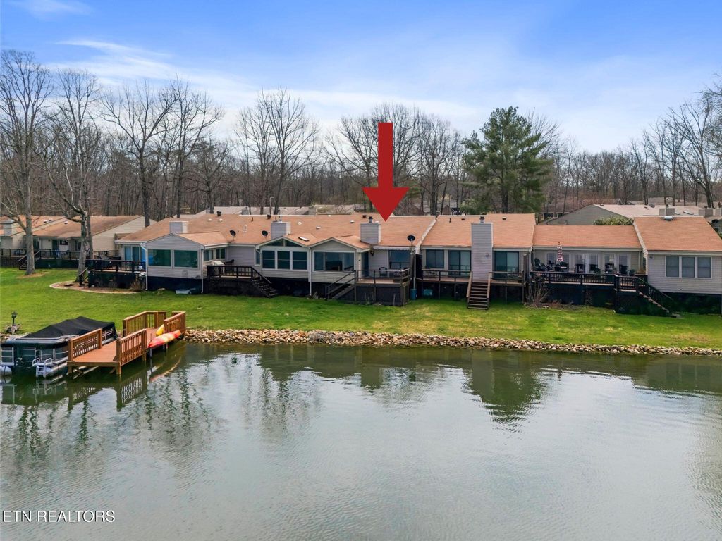 Photo of 10 Woodland Court, Crossville, TN 38558 (MLS # 1334570)