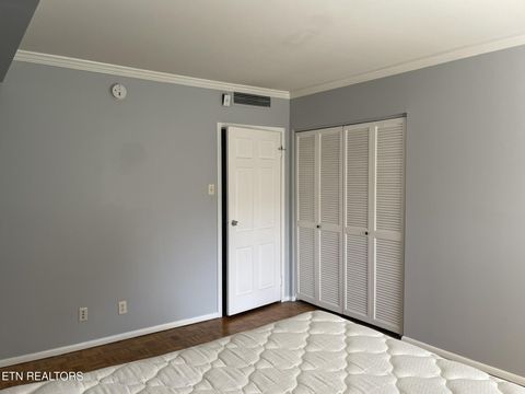 Tiny photo for 1400 Kenesaw Ave #11S, Knoxville, TN 37919 (MLS # 1315019)