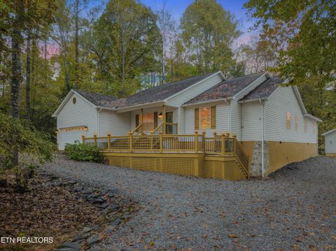 Photo of 1244 Barton Fields Drive, Sevierville, TN 37862 (MLS # 1320317)