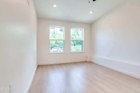 Tiny photo for 1430 Madison St, Morristown, TN 37814 (MLS # 1349931)