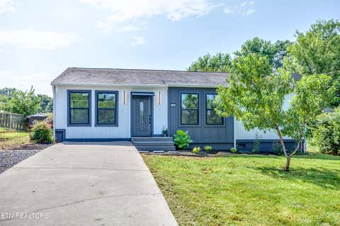 Tiny photo for 1430 Madison St, Morristown, TN 37814 (MLS # 1349931)