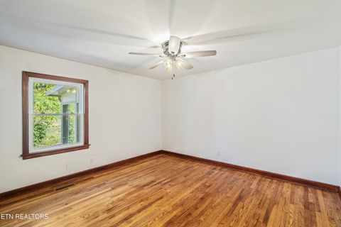 Tiny photo for 6102 Kaywood Rd, Knoxville, TN 37920 (MLS # 1319521)