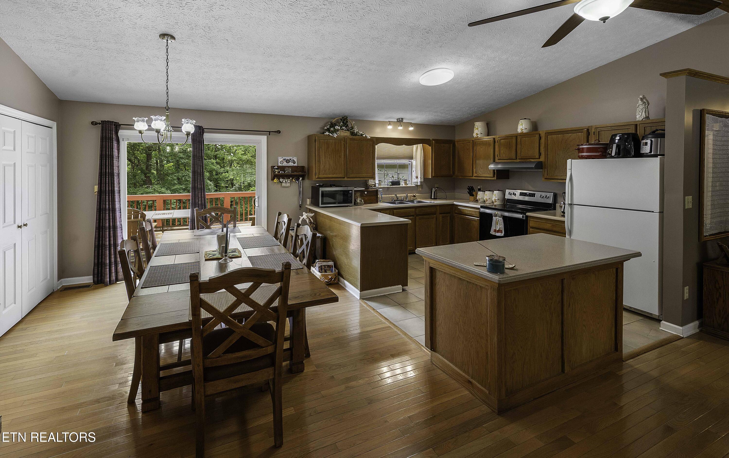113 Skyland Lane