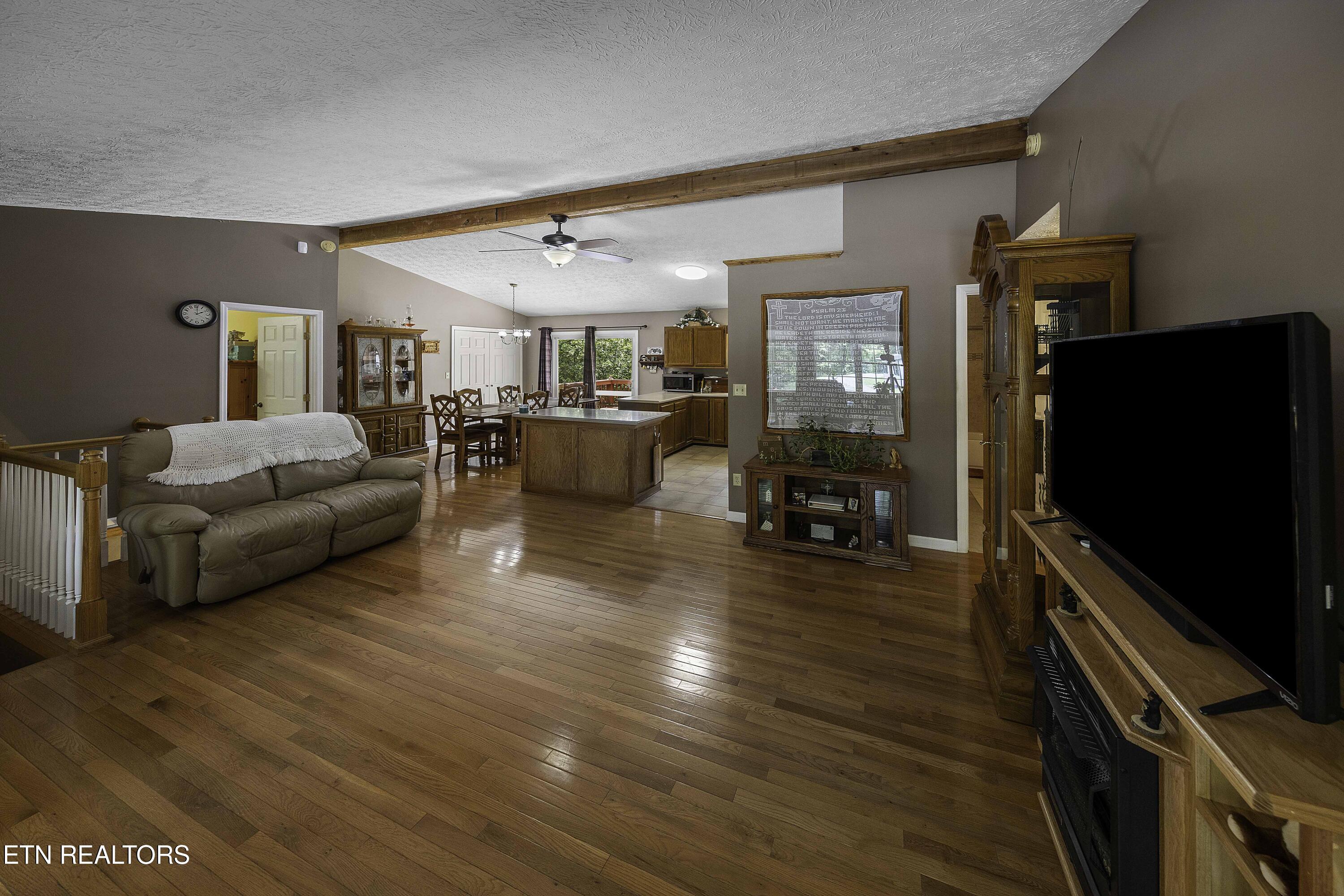 113 Skyland Lane