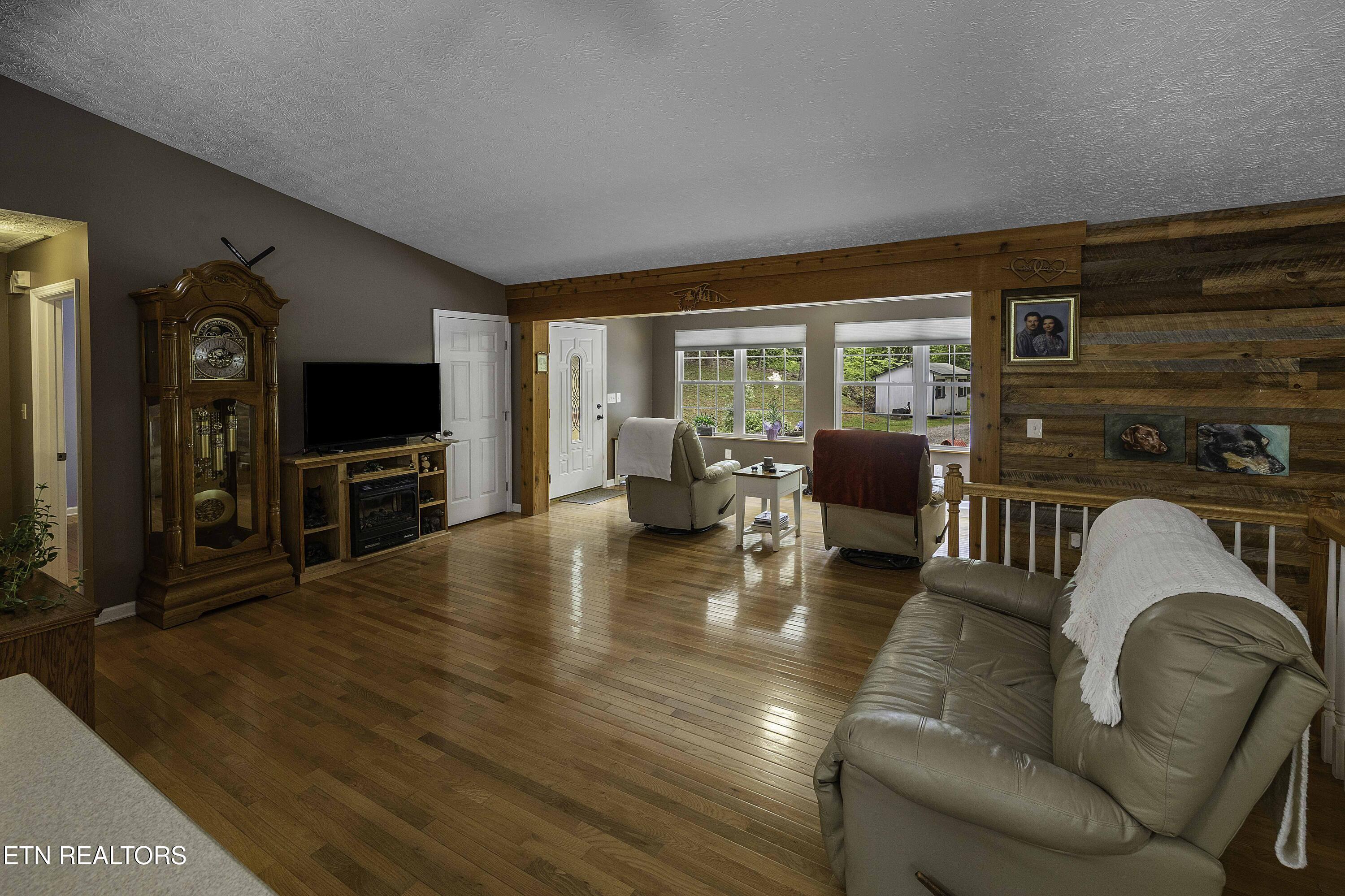 113 Skyland Lane