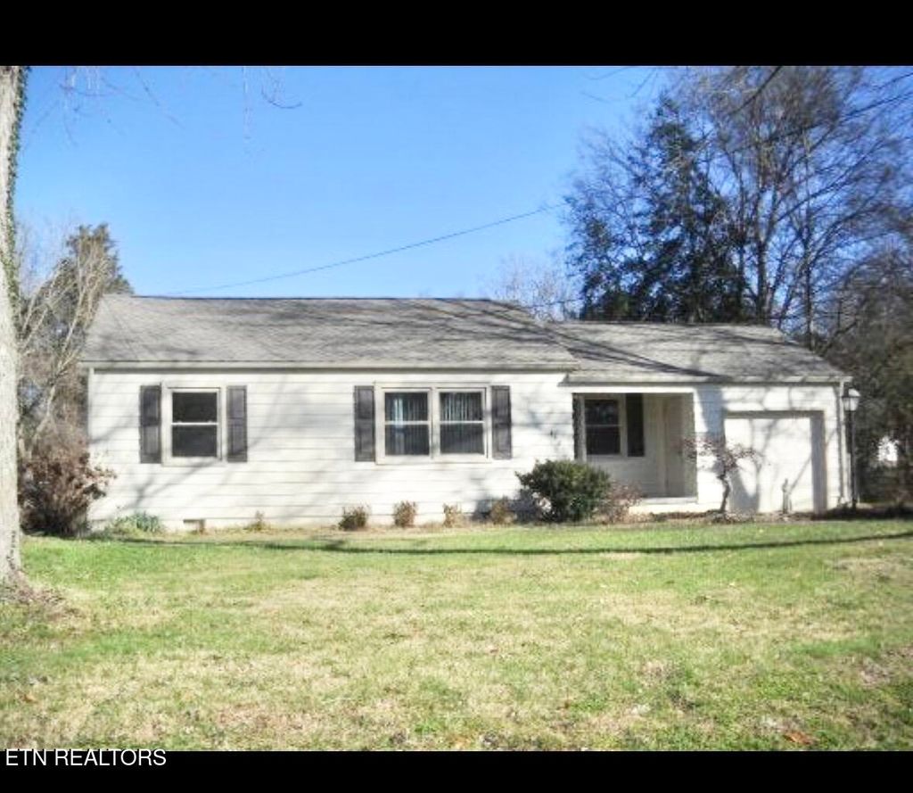 Photo of 6006 Arcadia Drive, Knoxville, TN 37920 (MLS # 1340050)