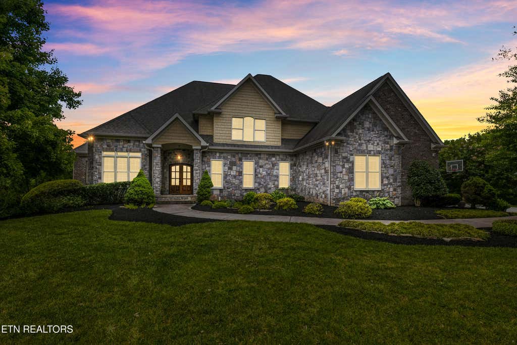 Photo of 615 Gwinhurst Rd, Knoxville, TN 37934 (MLS # 1346214)