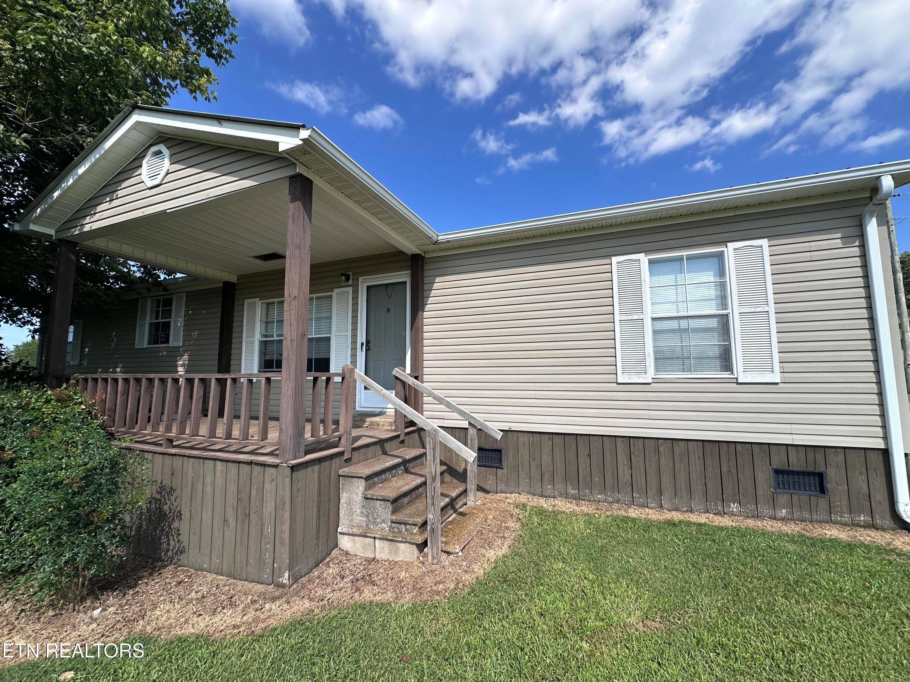 1142 County Road 461