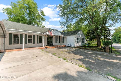 Tiny photo for 702 Meadowview Drive, Harriman, TN 37748 (MLS # 1350080)