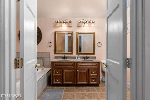 Tiny photo for 702 Meadowview Drive, Harriman, TN 37748 (MLS # 1350080)